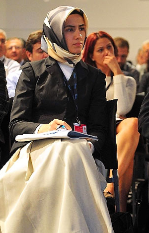 Sümeyya erdoğan, başbakan Erdoğan'ın kızı