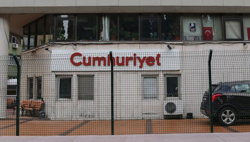 cumhuriyet-gazetesi-binasi-hazreti-muhammed-karikatürü.jpg