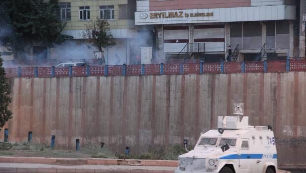 diyarbakir-polise-saldiri3.jpg
