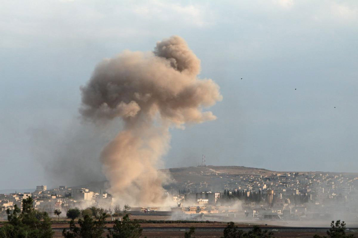 kobane-abd-bombardiman.20141028131759.jpg