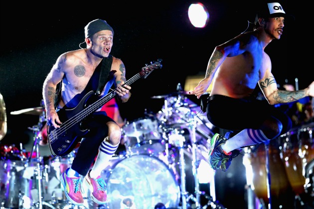 red-hot-chili-peppers1.jpg